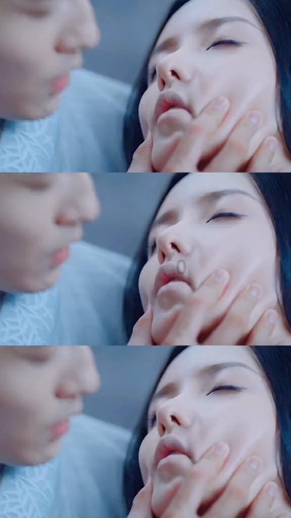 迷路的可爱女宝宝